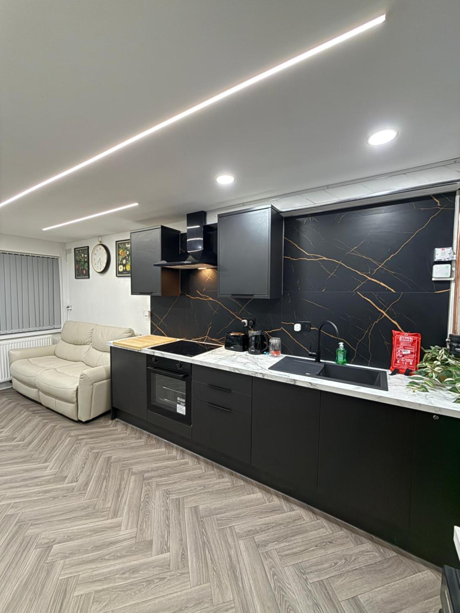 Birmingham City Centre- 9 Bed House With Free Parking Exterior foto