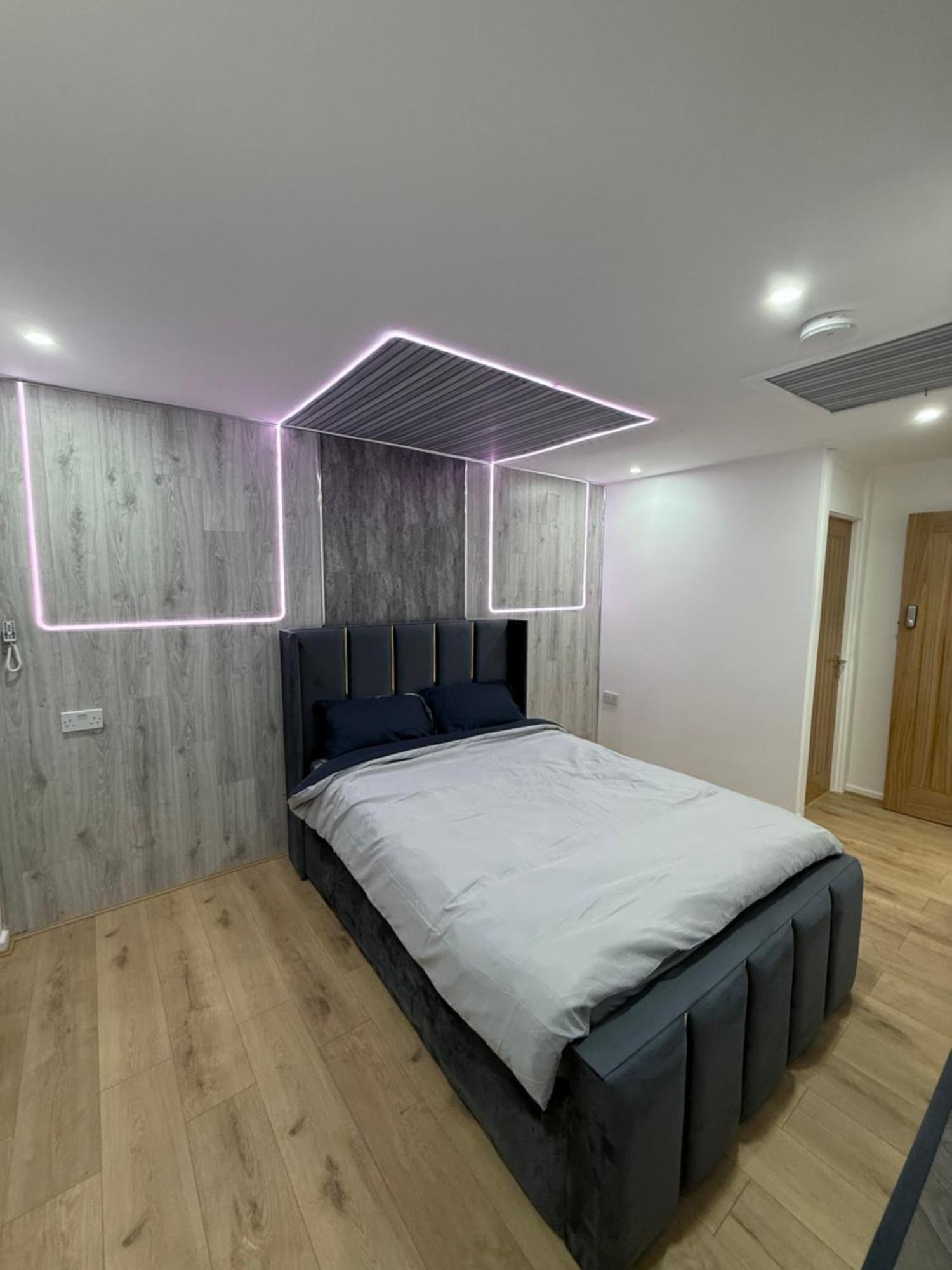 Birmingham City Centre- 9 Bed House With Free Parking Exterior foto